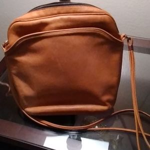 Long strap handbag